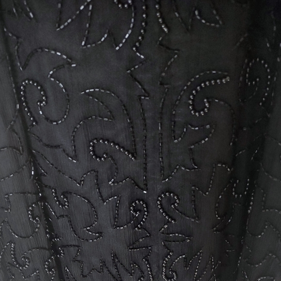 NEW NEVER WORN Adriana Papell black beaded evening gown size 6 length 60"!! - Picture 3 of 10